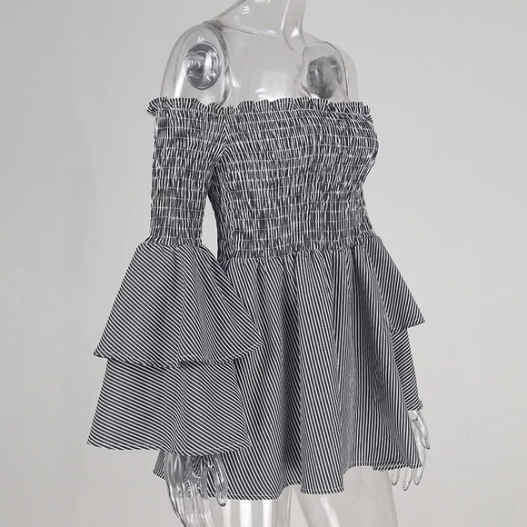 🆕Nina Black White Off the Shoulder Striped Dress - Picture 5 of 8